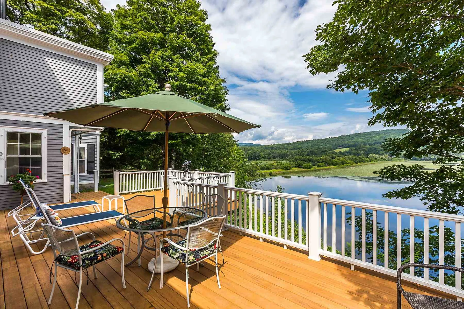 505 Deweys Mills Road Hartford VT 05059