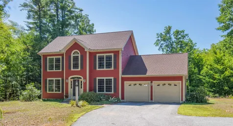 11 Keneval Avenue Boscawen NH 03303