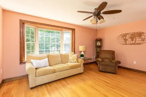 11 Keneval Avenue Boscawen NH 03303