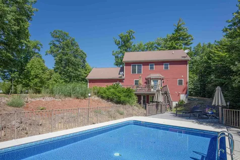 11 Keneval Avenue Boscawen NH 03303