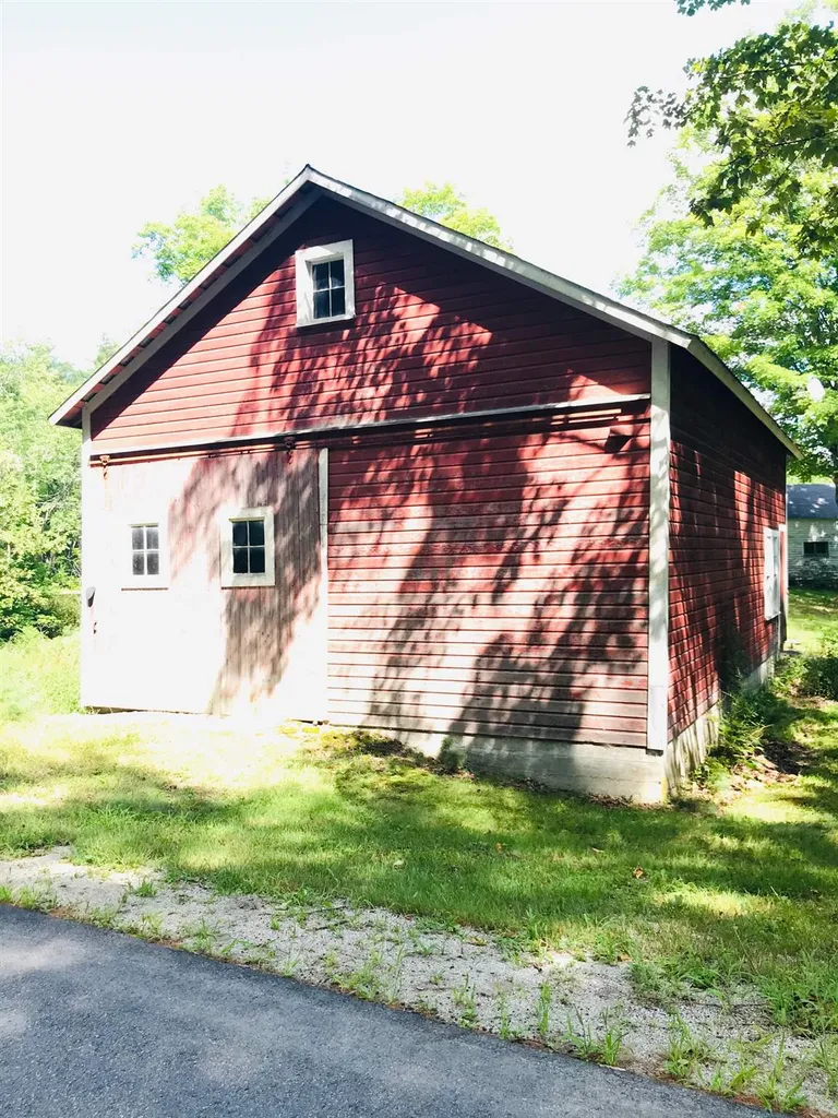 123 Village Road Newbury NH 03255