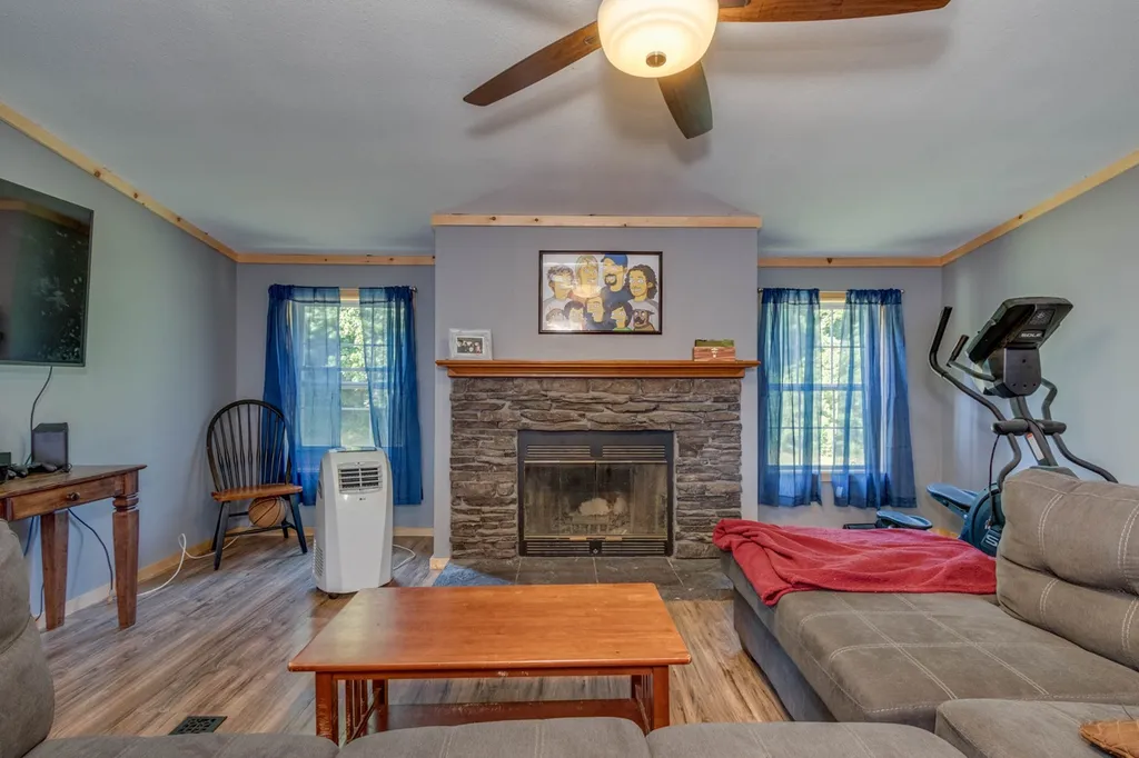 73 Shawmut Street Concord NH 03301