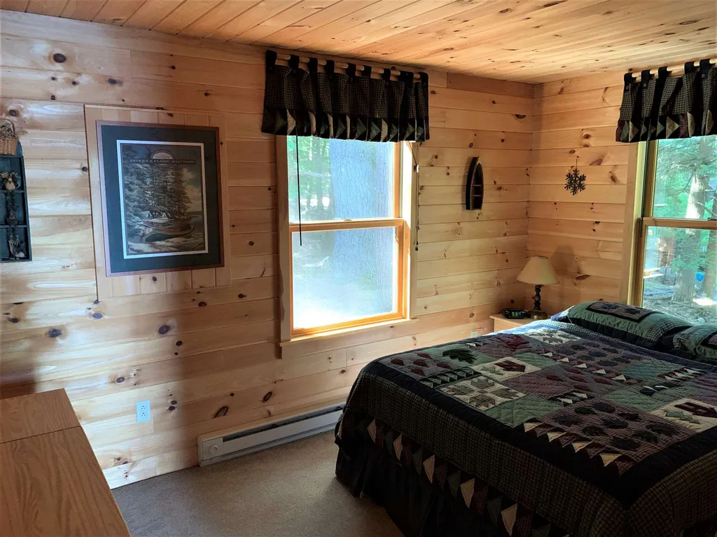 42 Cow Island Tuftonboro NH 03816