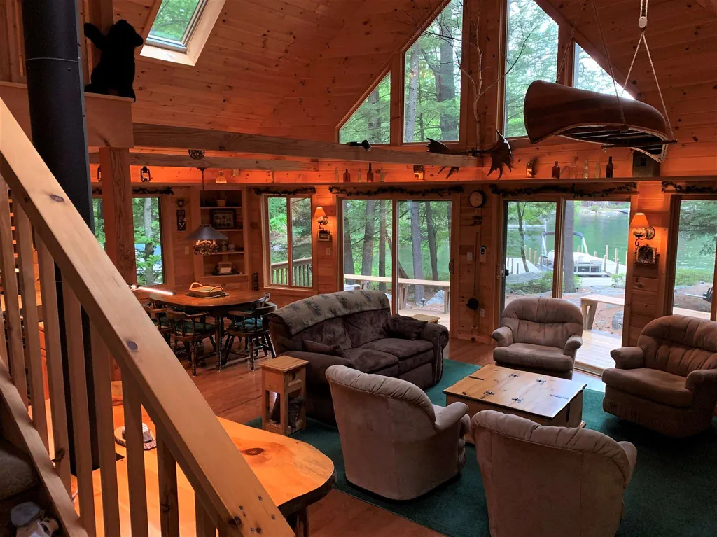 42 Cow Island Tuftonboro NH 03816