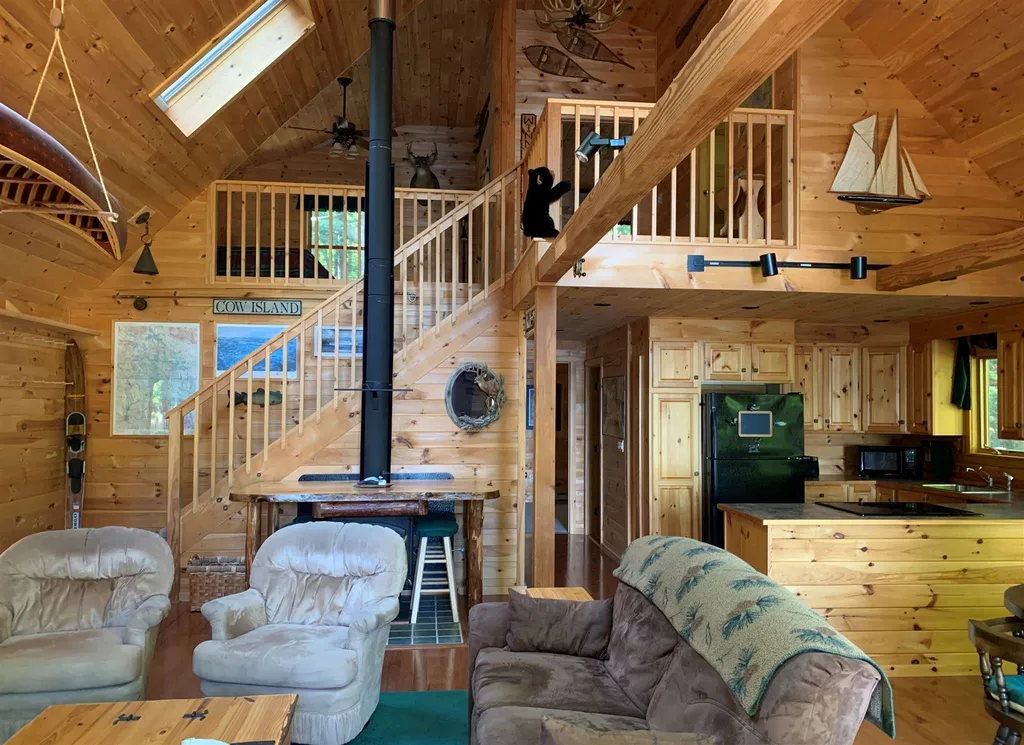 42 Cow Island Tuftonboro NH 03816