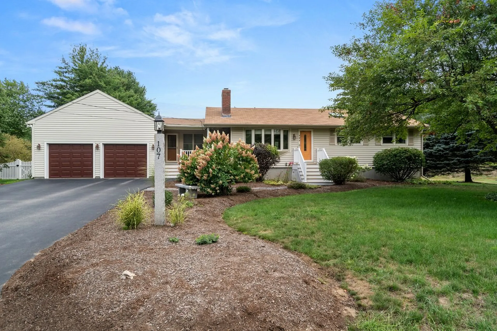 107 Meadowcrest Drive Bedford NH 03110