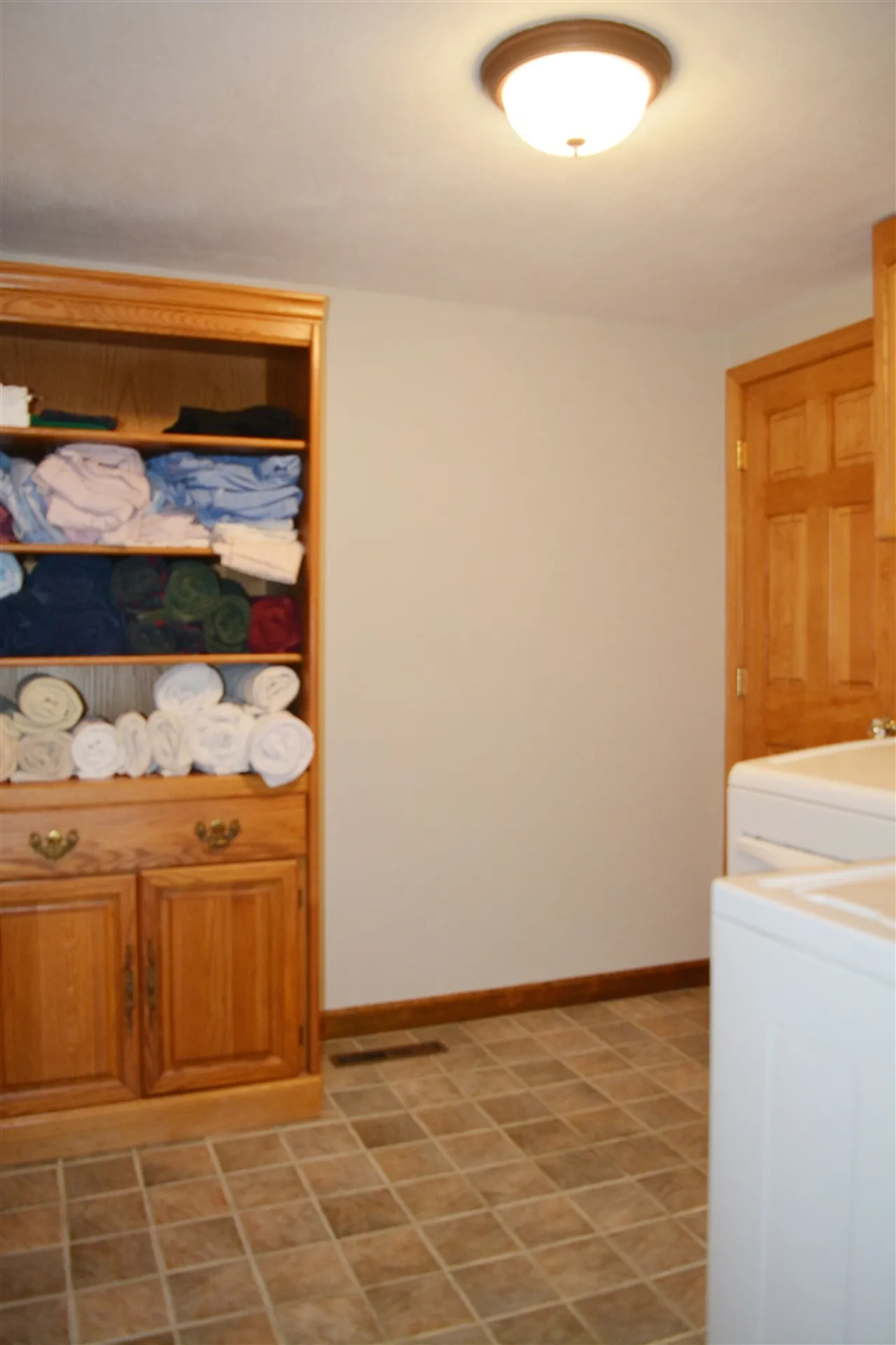 126 Kings Highway Hampton NH 03842