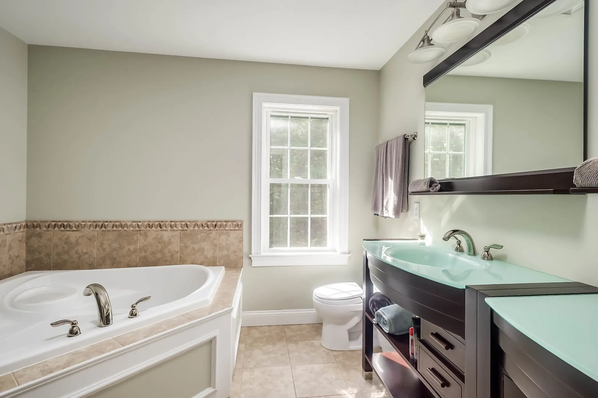 4 Wood Ridge Lane Exeter NH 03833