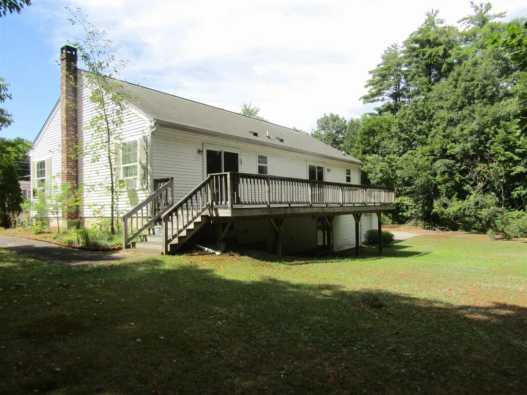 50 Crowhill Road Rochester NH 03868