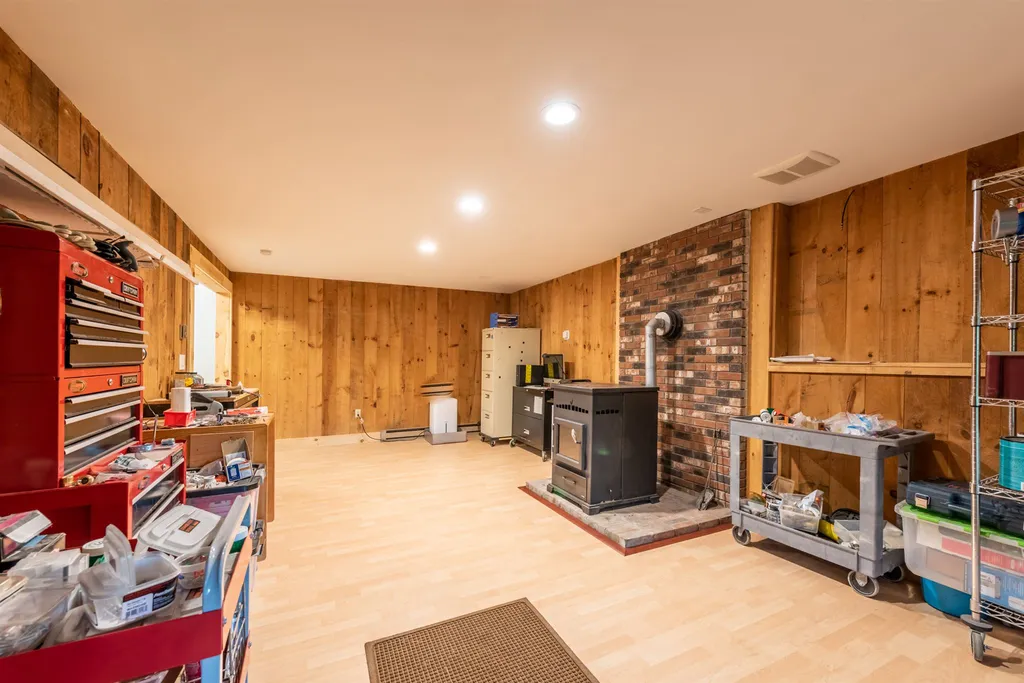 73 Draper Mill Road Grantham NH 03753