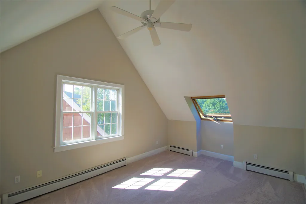 97 North Road Fremont NH 03044