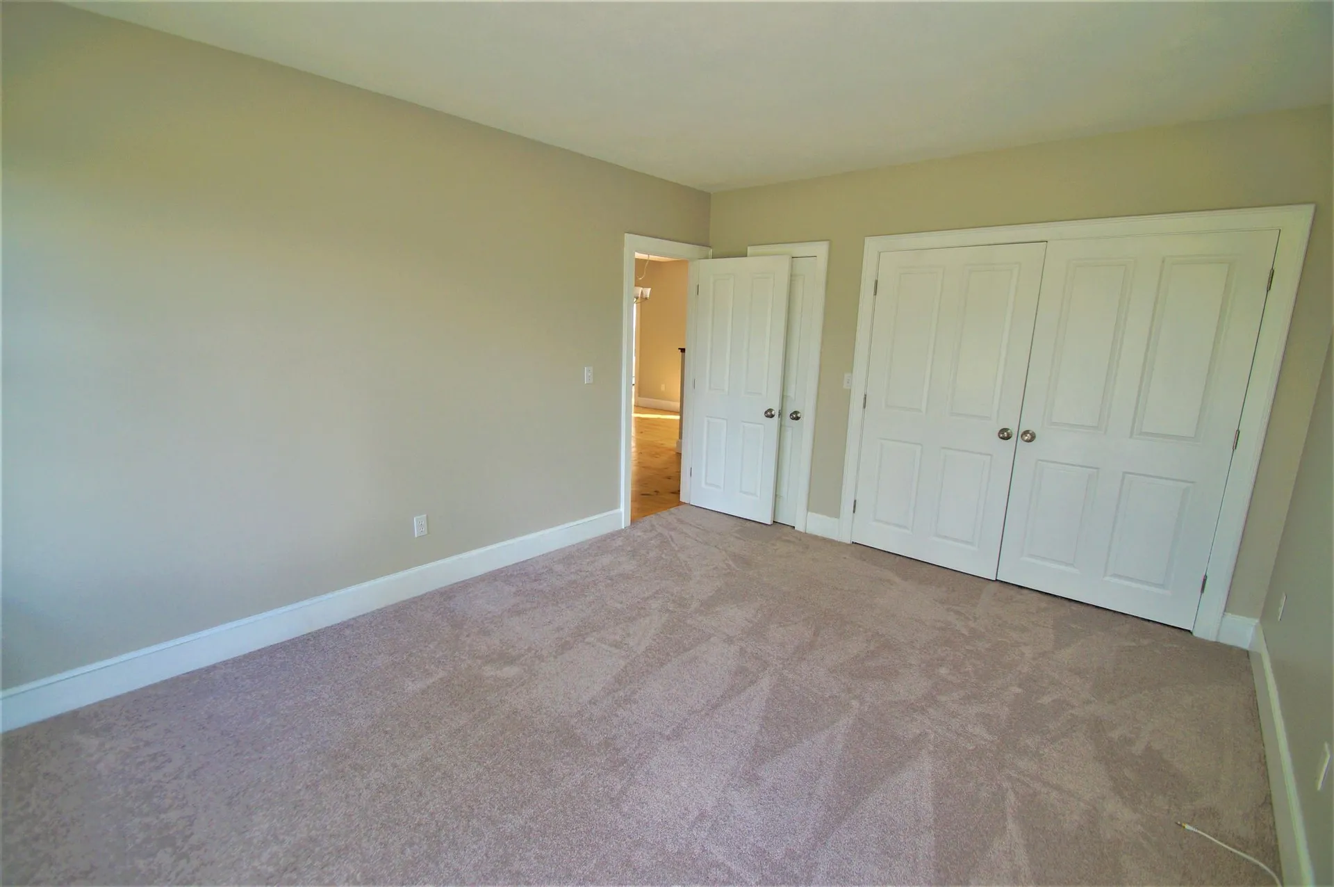 97 North Road Fremont NH 03044