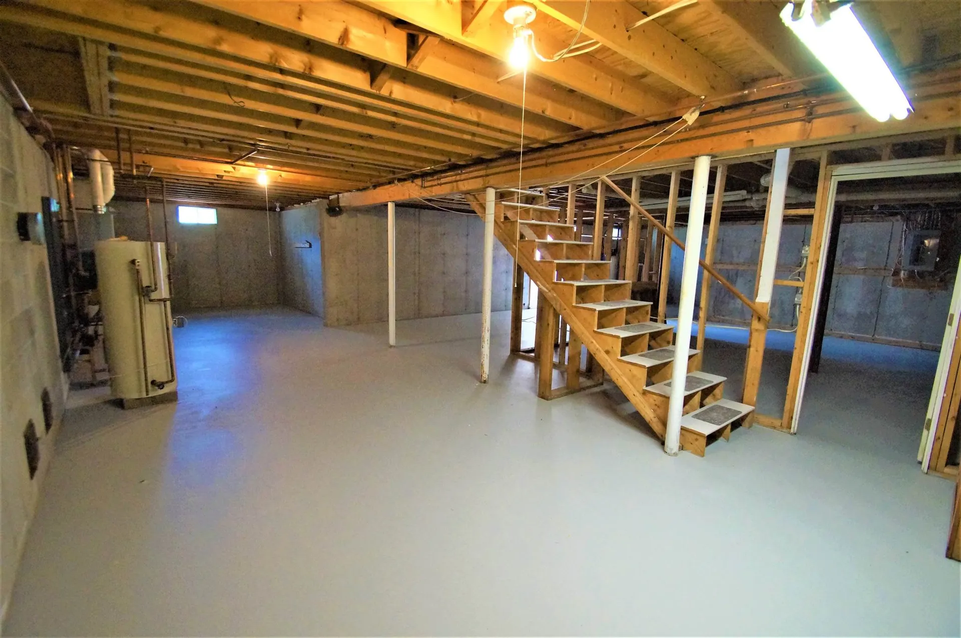 97 North Road Fremont NH 03044