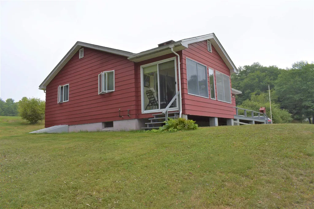 1938 Godfrey Road Thetford VT 05043