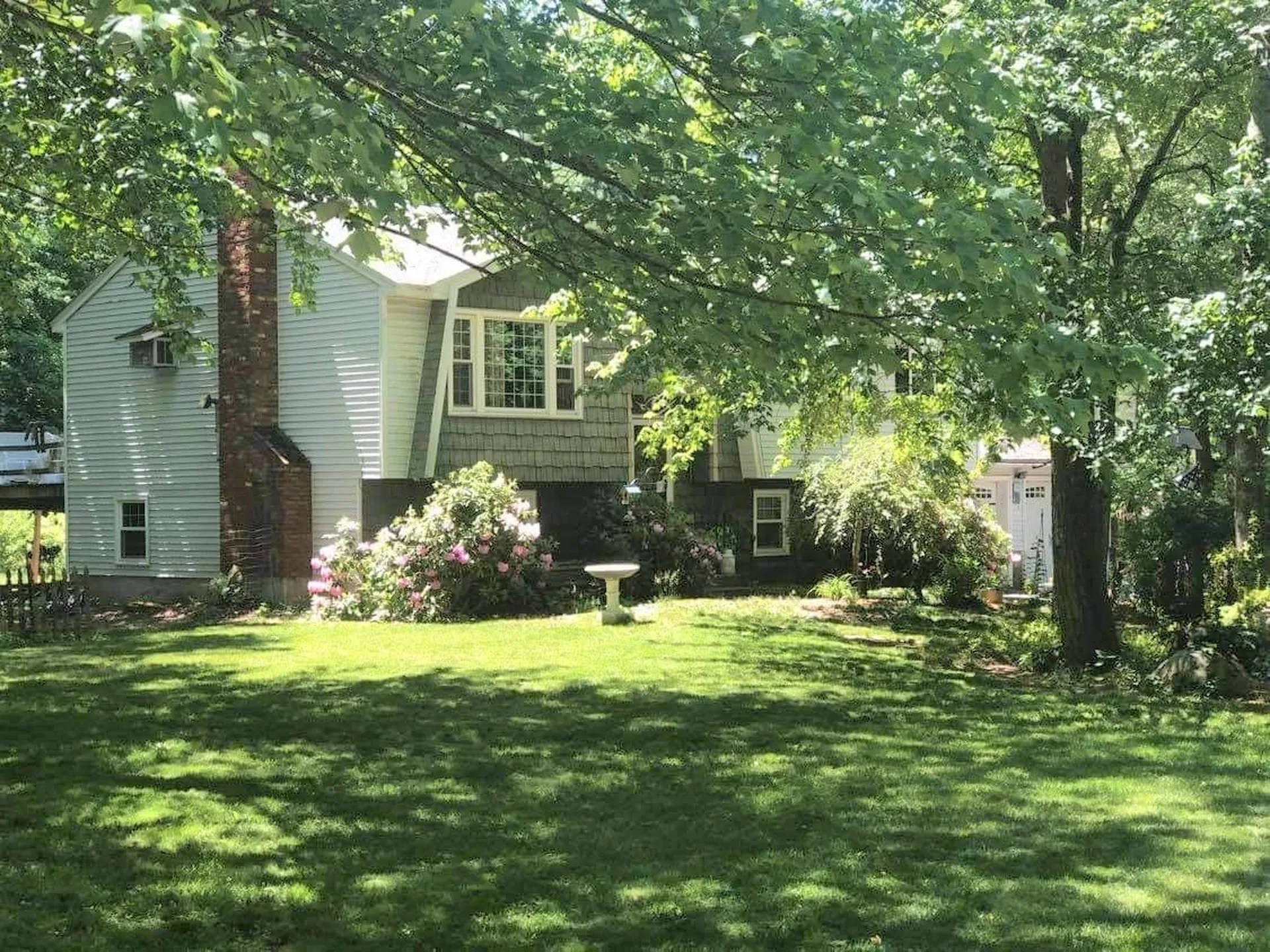 157 Litchfield Road Londonderry NH 03053