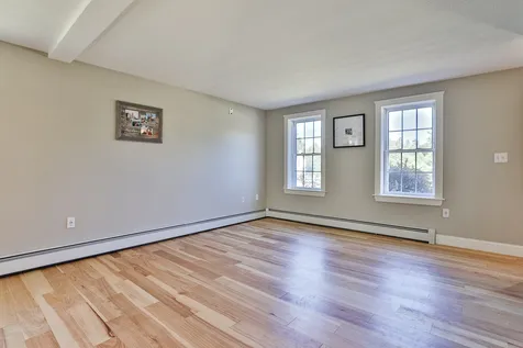 7 Harmony Road Deerfield NH 03037
