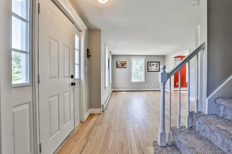 7 Harmony Road Deerfield NH 03037