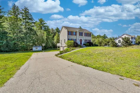 7 Harmony Road Deerfield NH 03037
