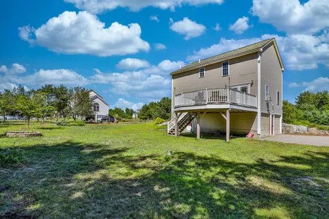 7 Harmony Road Deerfield NH 03037