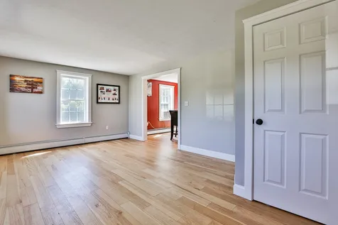 7 Harmony Road Deerfield NH 03037