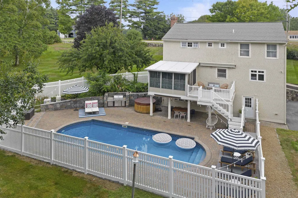 310 Grove Road Rye NH 03870