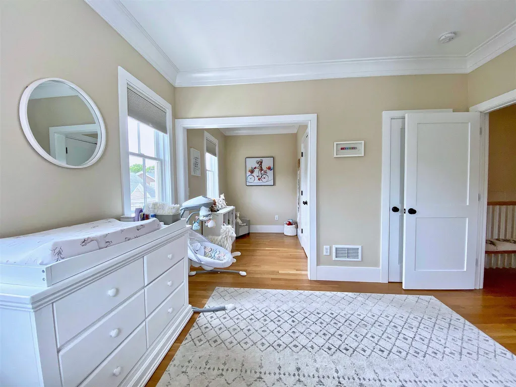 285 Islington Street Portsmouth NH 03801