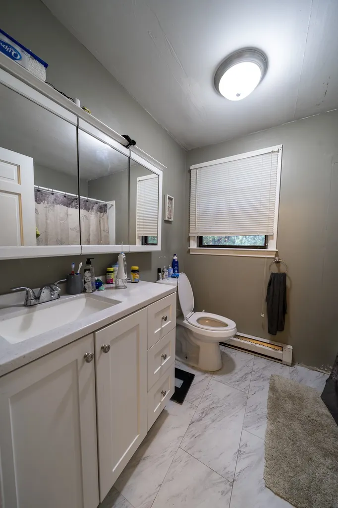 167 Island Pond Road Derry NH 03038