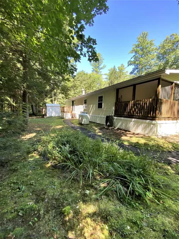 27 Raccoon Alley Hillsborough NH 03244