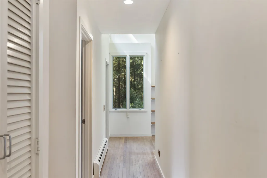 10 Pine Drive Hanover NH 03755