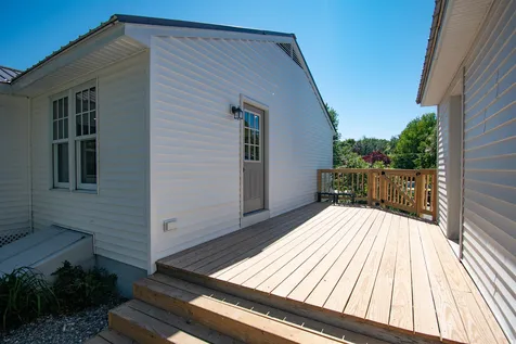 4 Anagance Lane Wolfeboro NH 03894