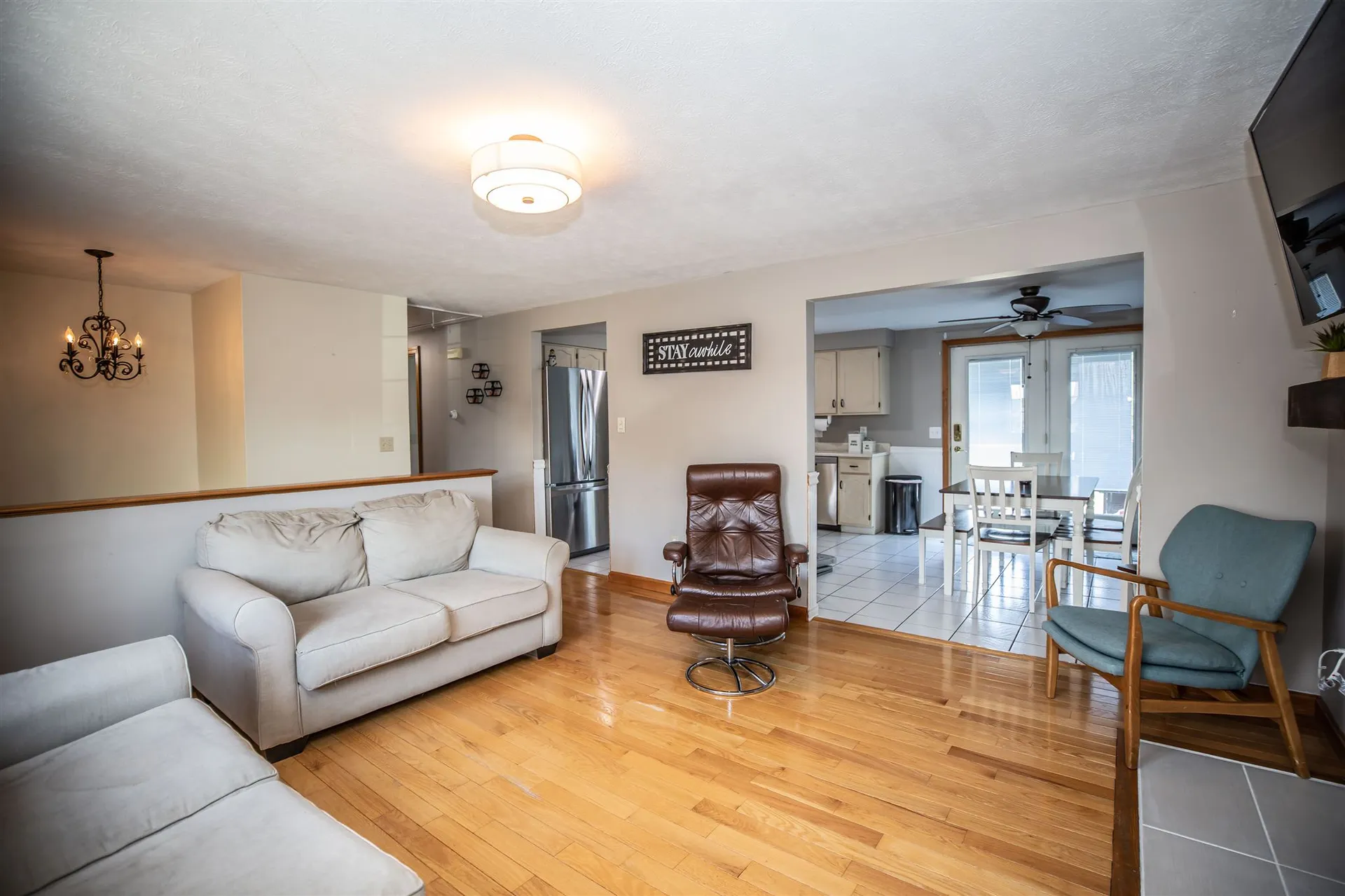 546 Brent Street Manchester NH 03103