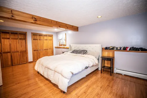 546 Brent Street Manchester NH 03103