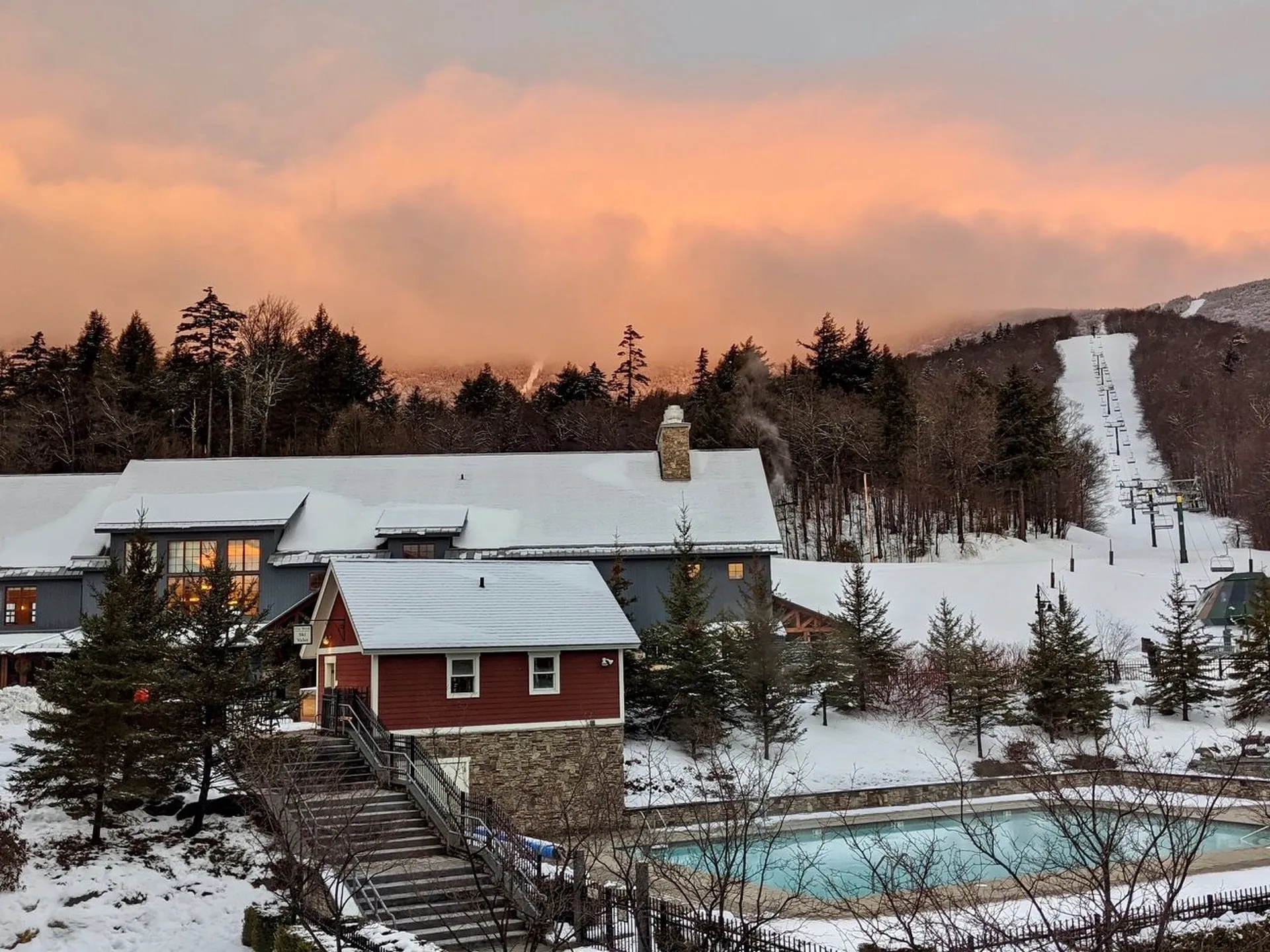 102 Forest 207 / Ii Drive Warren VT 05674