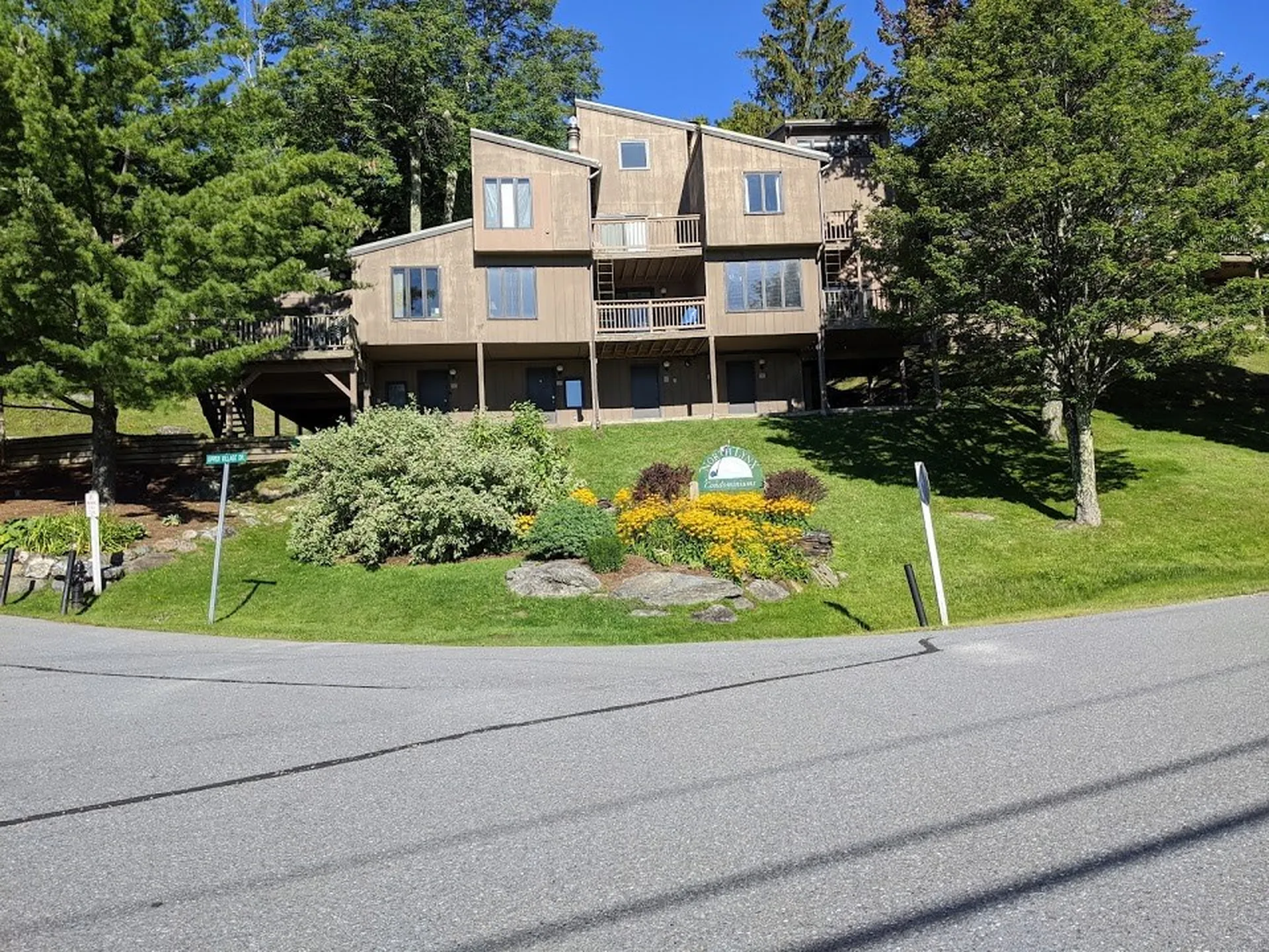 43 North Lynx Road Warren VT 05674