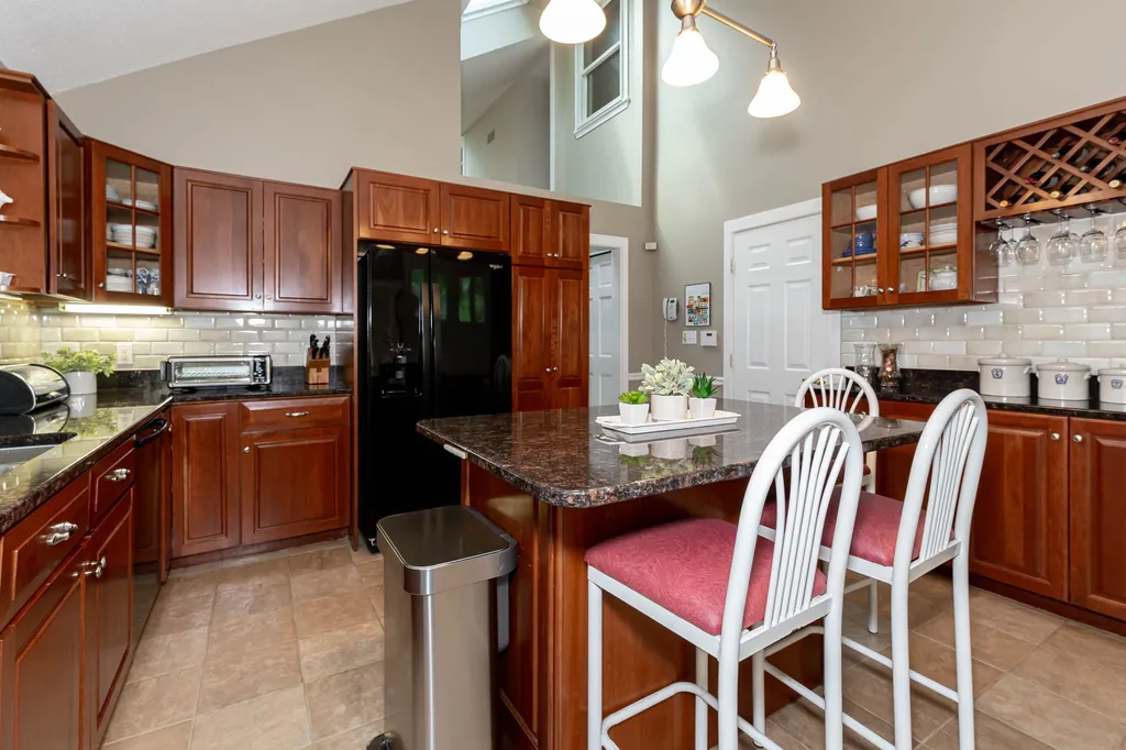 4 Green Heron Lane Nashua NH 03062