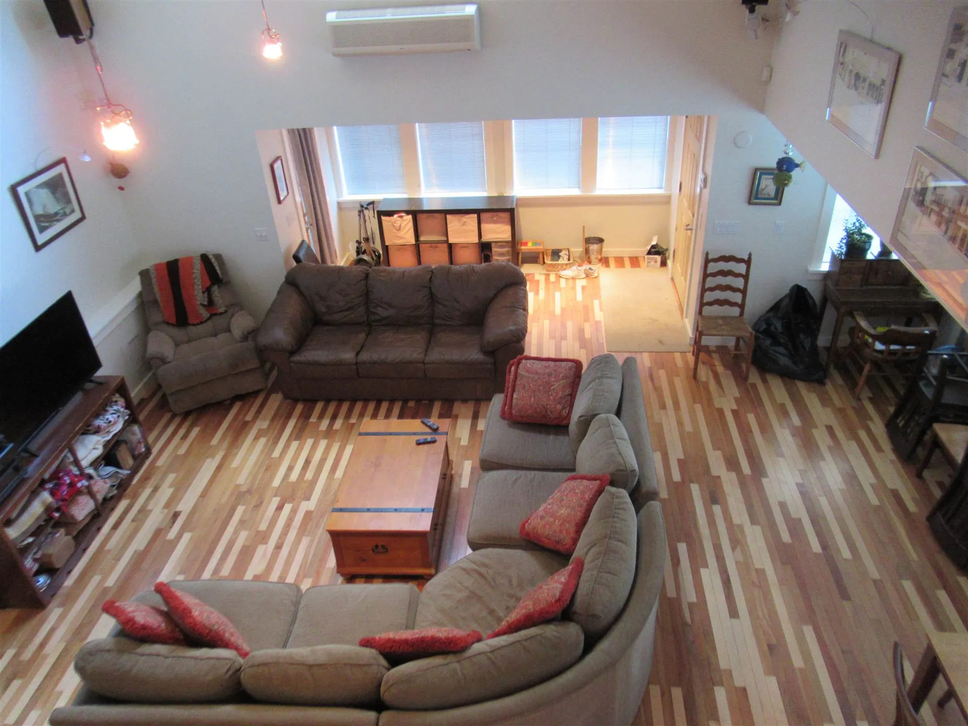 2080 U.s. Route 4 Mendon VT 05701
