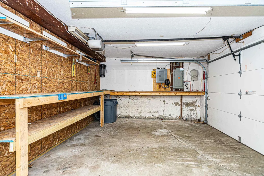 193 North Road Sandown NH 03873