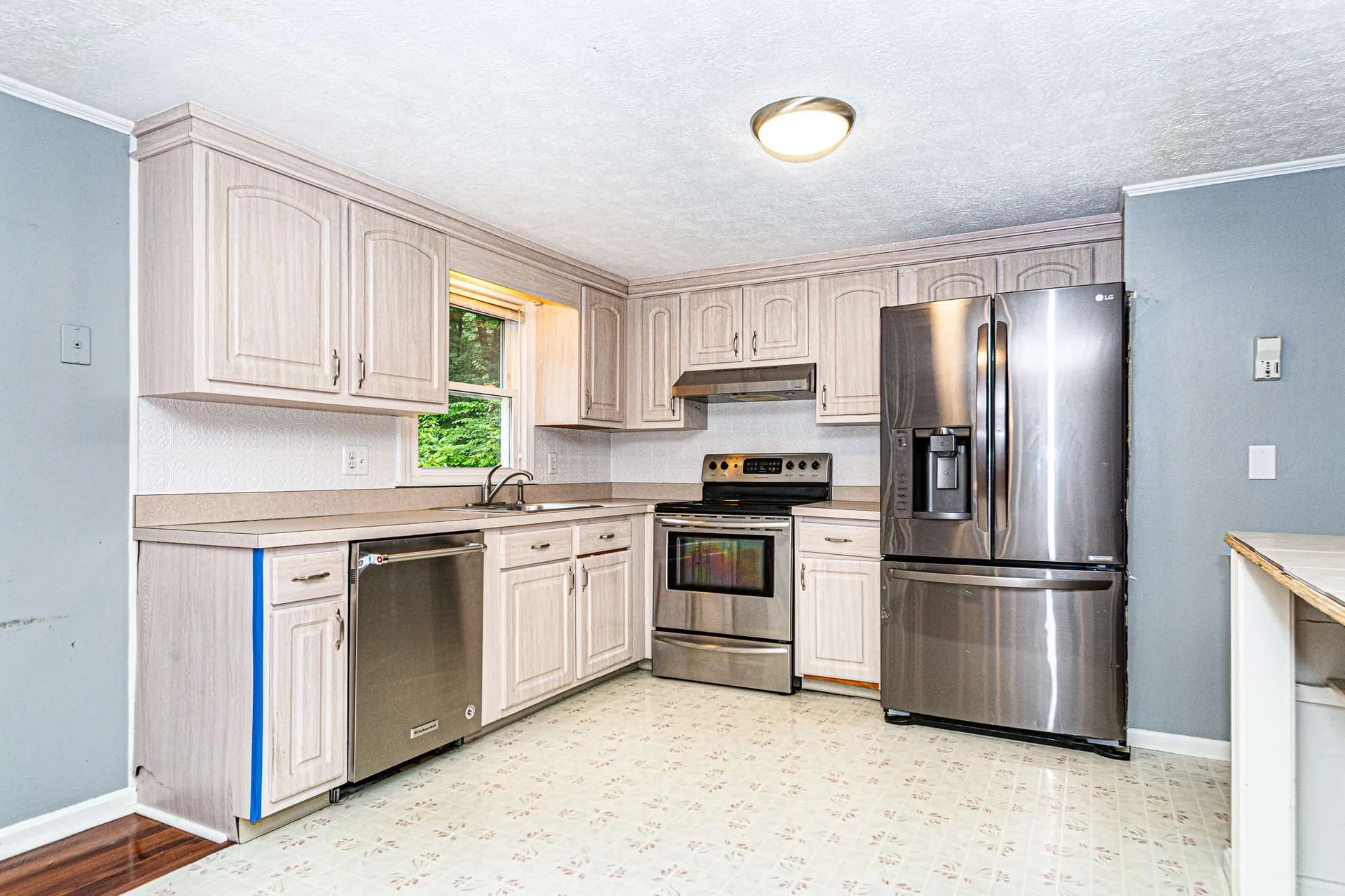 193 North Road Sandown NH 03873
