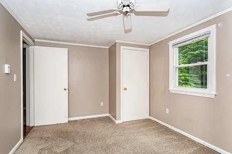 193 North Road Sandown NH 03873
