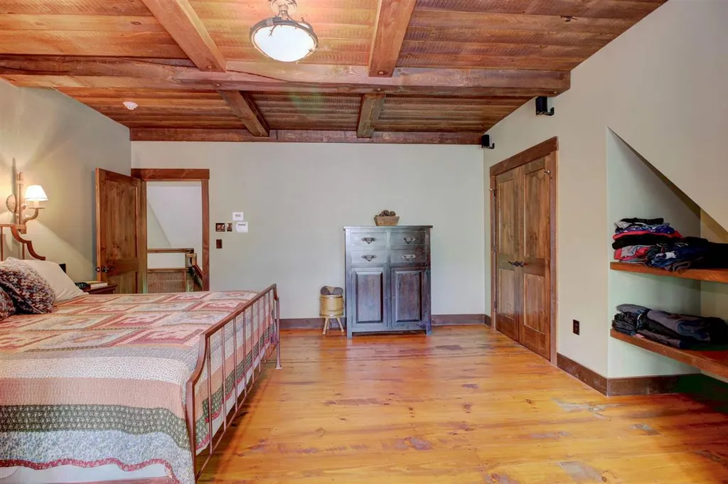 42 Crooked Mountain Road Lincoln NH 03251