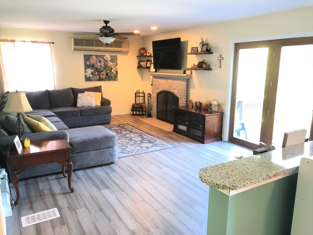 91 Field Green Drive Colchester VT 05446
