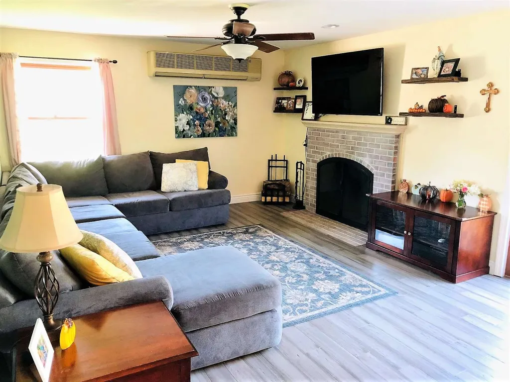 91 Field Green Drive Colchester VT 05446