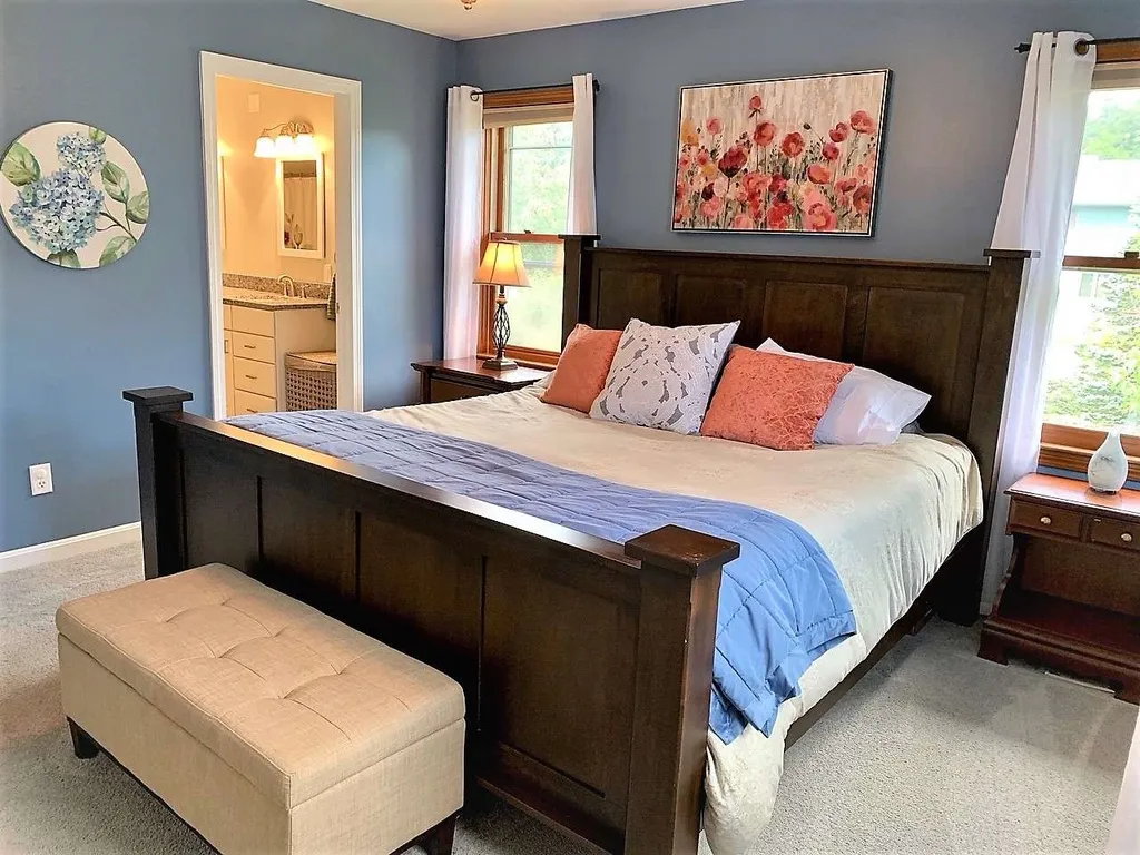 91 Field Green Drive Colchester VT 05446