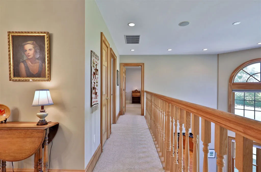 360 Bentley Drive Londonderry VT 05148