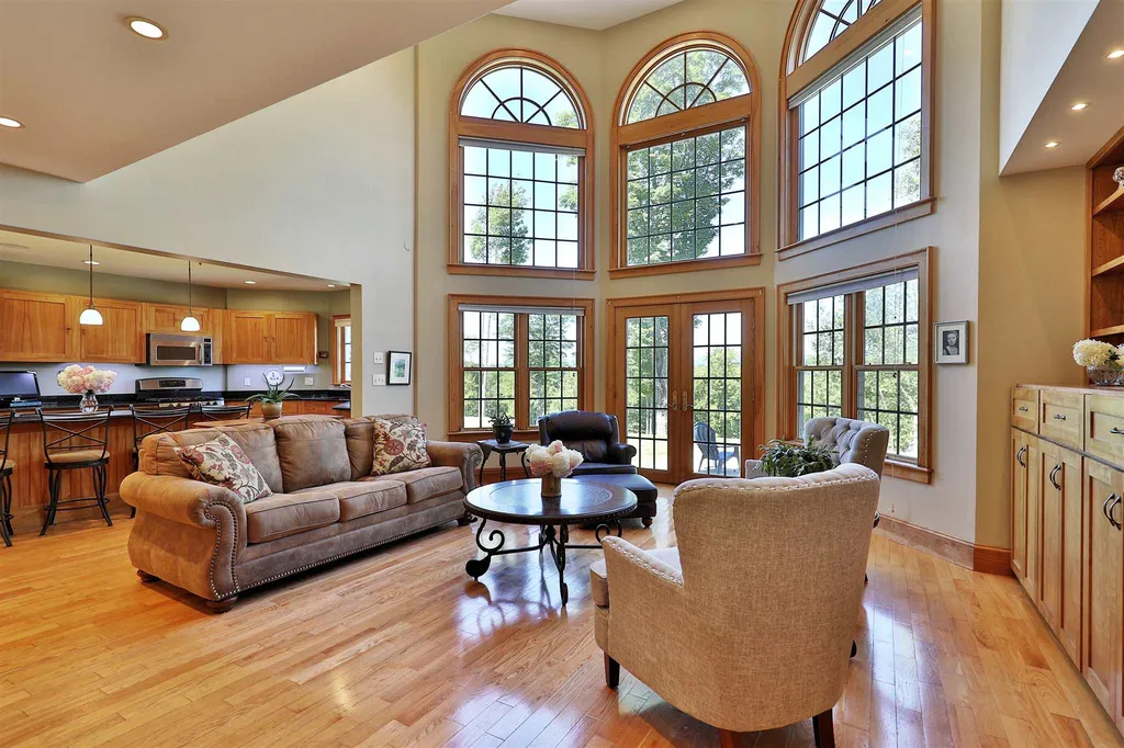 360 Bentley Drive Londonderry VT 05148