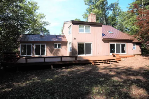 20 Fairway Drive Grantham NH 03753