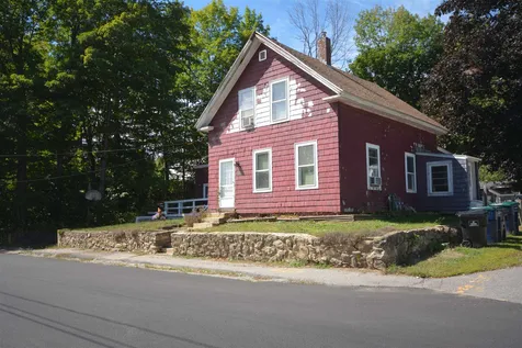 12 Cedar Street Tilton NH 03276