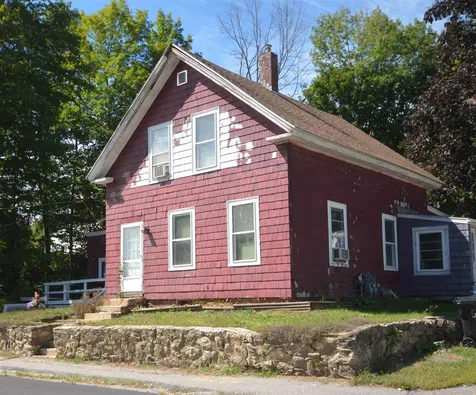 12 Cedar Street Tilton NH 03276