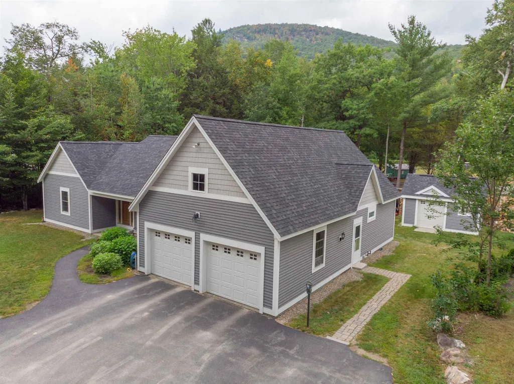 10 Louis Lane Lincoln NH 03251