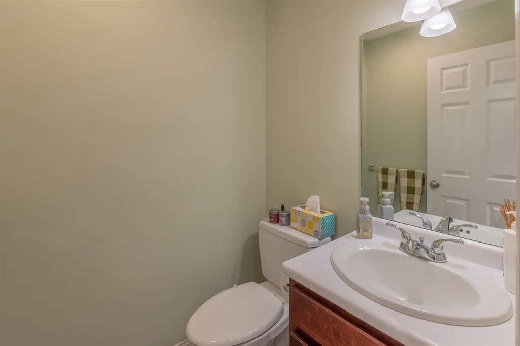 10 Louis Lane Lincoln NH 03251